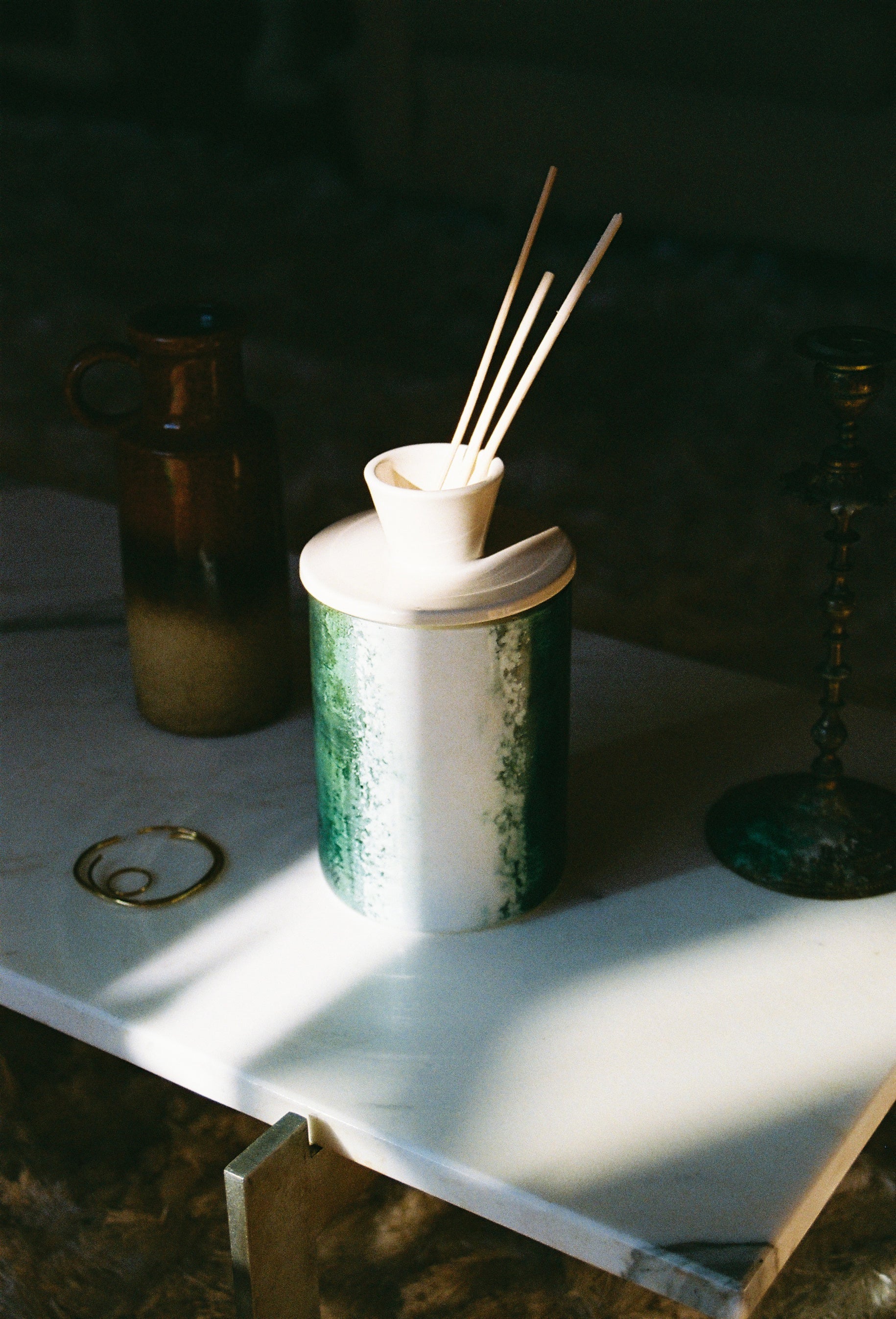 DIFFUSEUR DE PARFUM INTÉRIEUR RECHARGEABLE